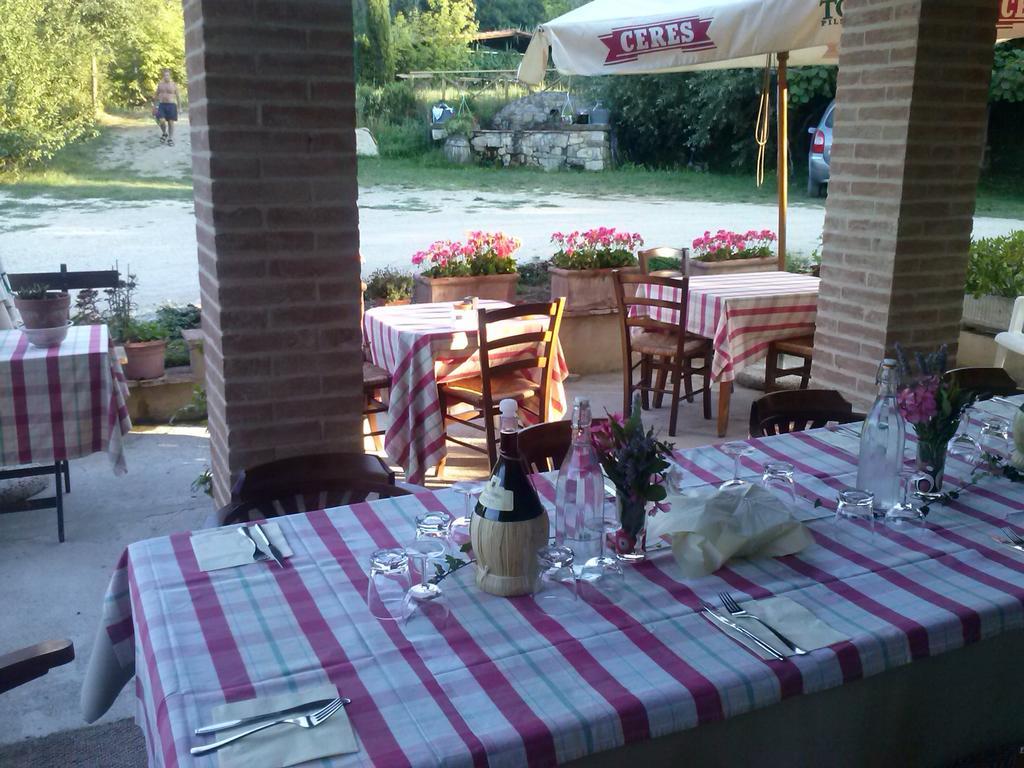 Agriturismo Santa Caterina 카스텔누오보디발디세시나 외부 사진