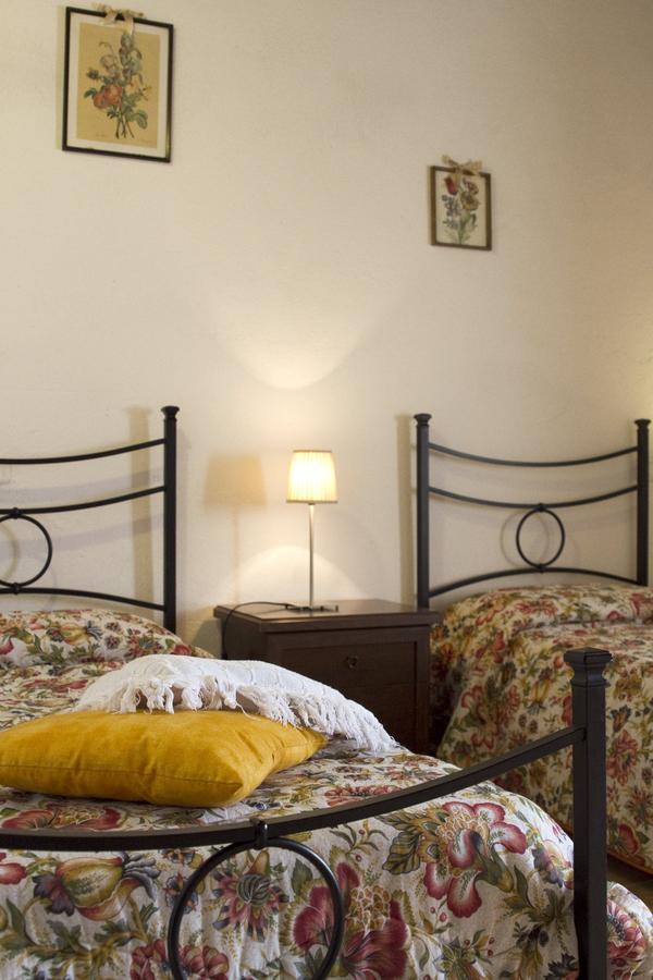 Agriturismo Santa Caterina 카스텔누오보디발디세시나 객실 사진